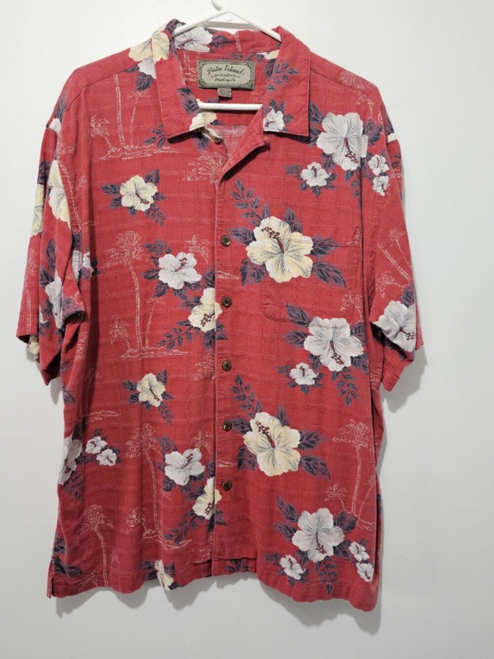 Hawaiian Men' shirt Size XL Cool Summer cotton Blend red & white Palm island Co.